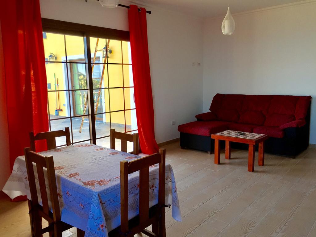 Costa Este House Монте-де-Бренья Экстерьер фото